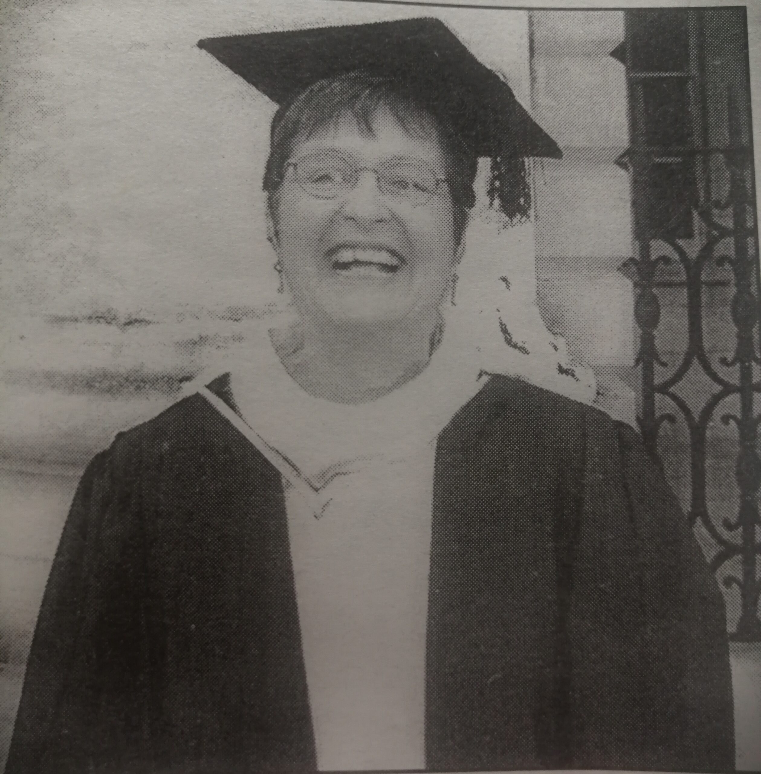 Ann Ingle receives an Honours degree from Trinity College, Ann was also the founding chairperson of Sandymount Community Services.